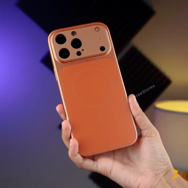 كفر جينكس بحماية للكاميرا لأيفون 13 برو